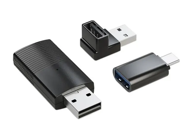 MINIX CAR Wired to Wireless CarPlay USB Dongle CP86
