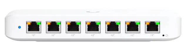 Ubiquiti UniFi Switch Ultra PoE Gigabit 8-Ports 7 PoE USW-ULTRA (210W)