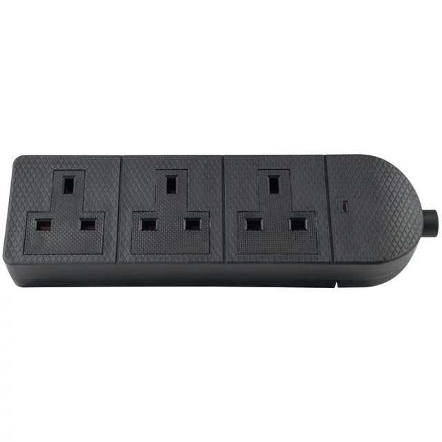 Mercury POWER Extension Trailing Socket Heavy Duty 3-Gang 13A Black 429.621UK