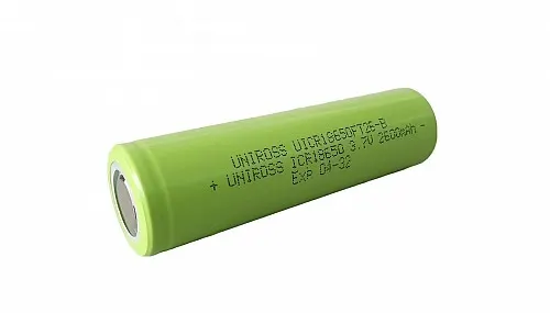 Uniross Rechargeable LIR18650FT 2600 Lithium Flat Top Battery