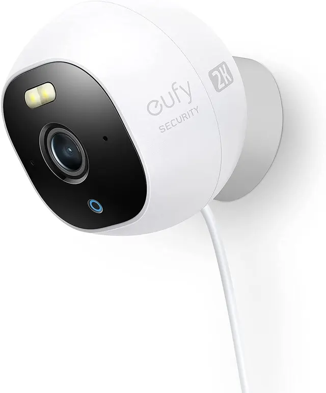 Anker Eufy E220 Security Outdoor Cam Pro 2K With 32GB SD Card