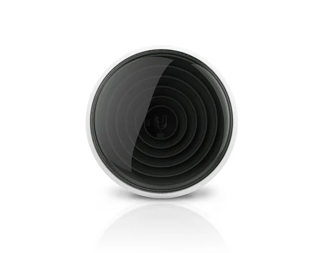 Ubiquiti IS-5AC IsoStation AC, Shielded airMAX ac Radio with Isolation Antenna