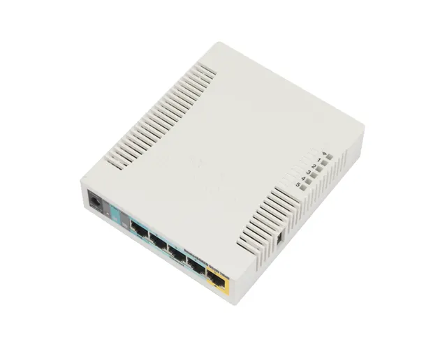MikroTik RB951Ui-2HnD 600MHz, 128MB RAM, 5xLAN, 2.4GHz, RouterOS L4