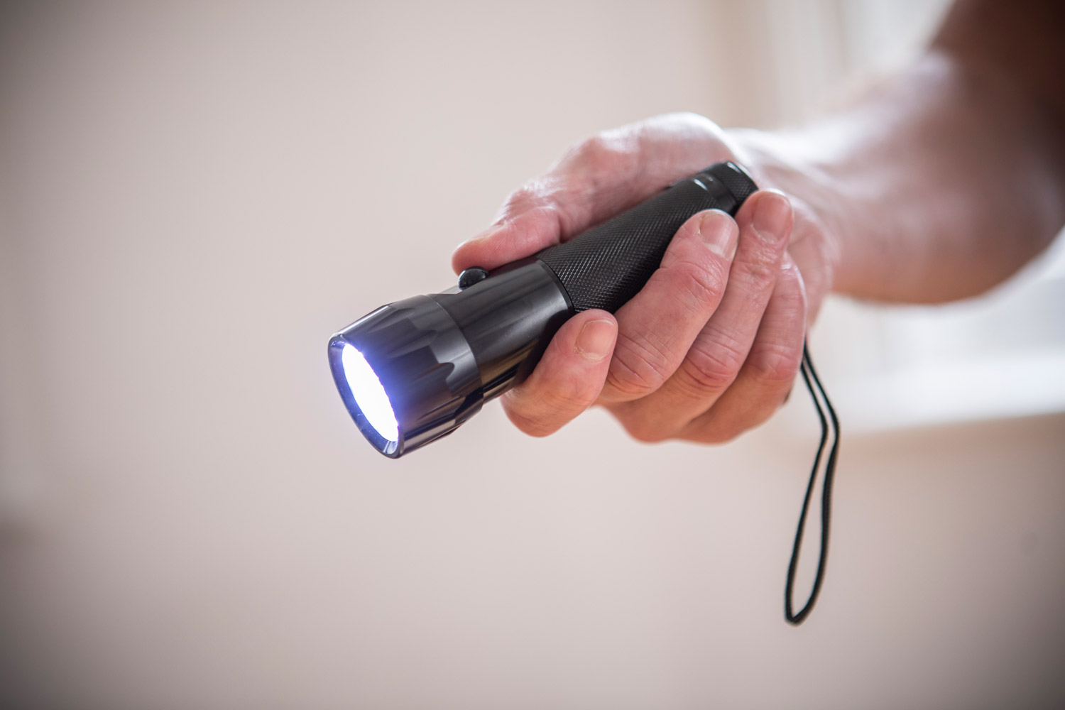 Mercury TR17 17 LED Torch IP44 410.348UK