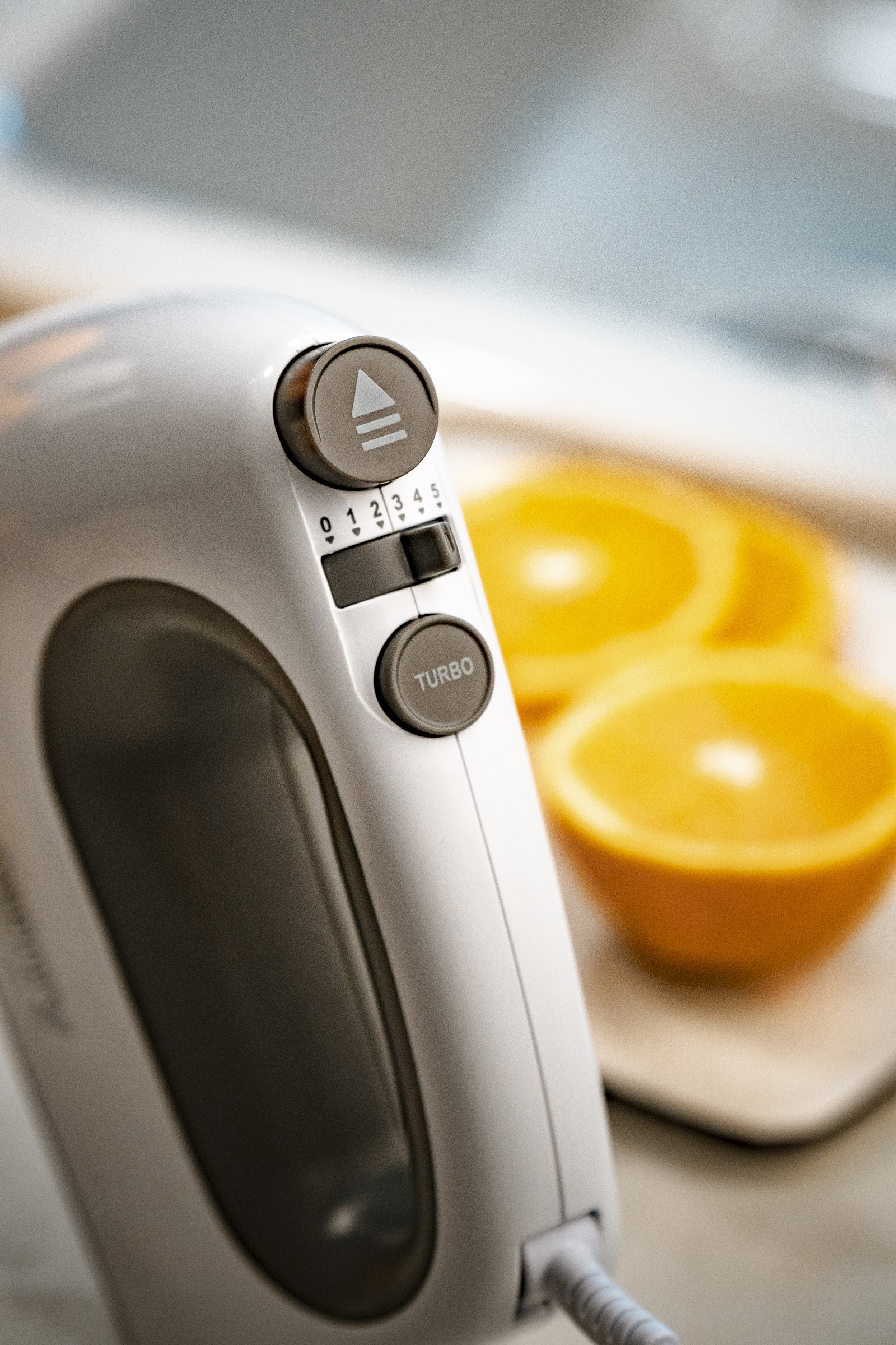 Camry CR4220w Hand mixer 750W White