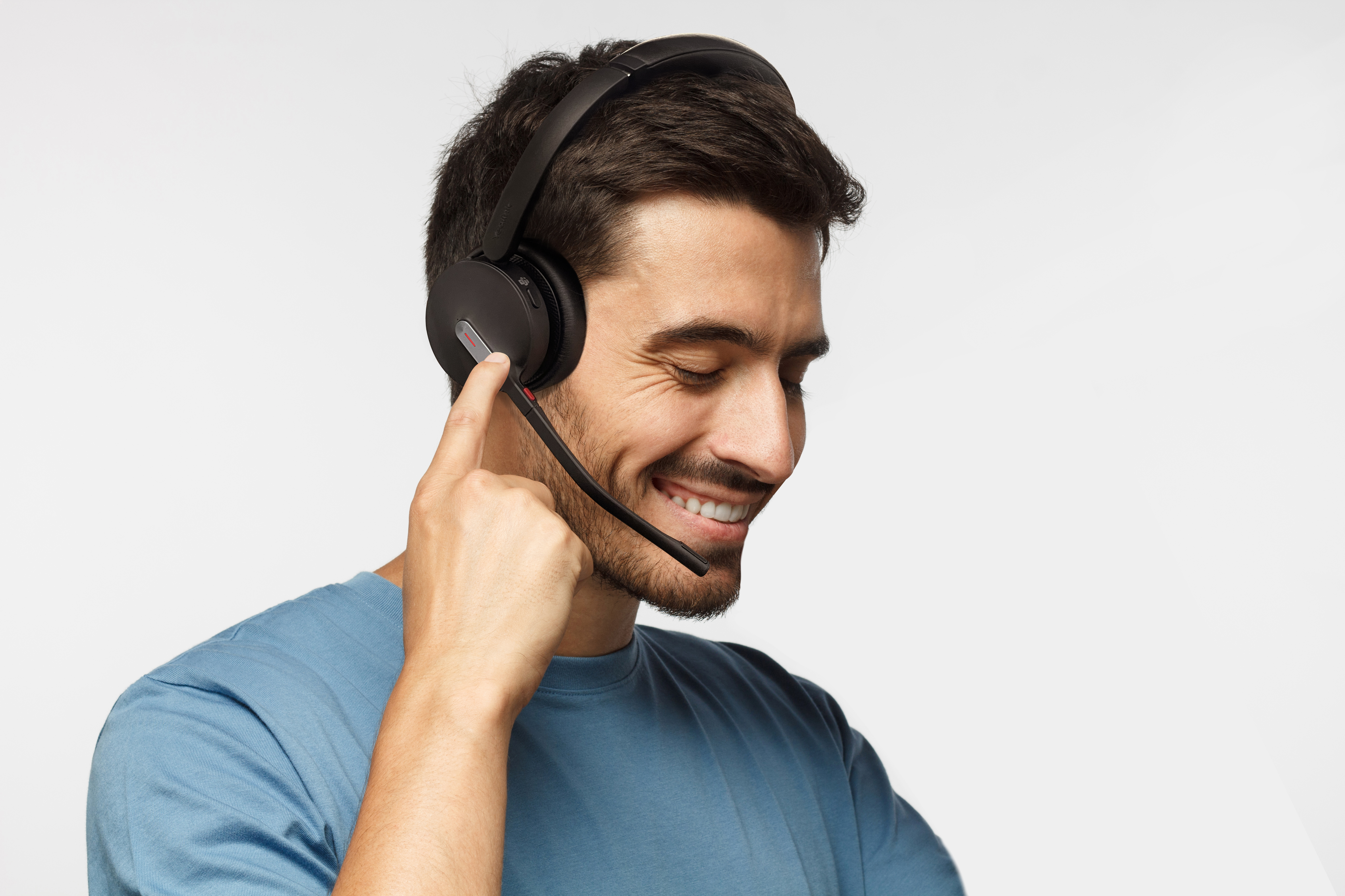 Yealink Headset Wireless Bluetooth 3-Mic NC with B/T Dongle & Charging Stand BH70 Mono Teams