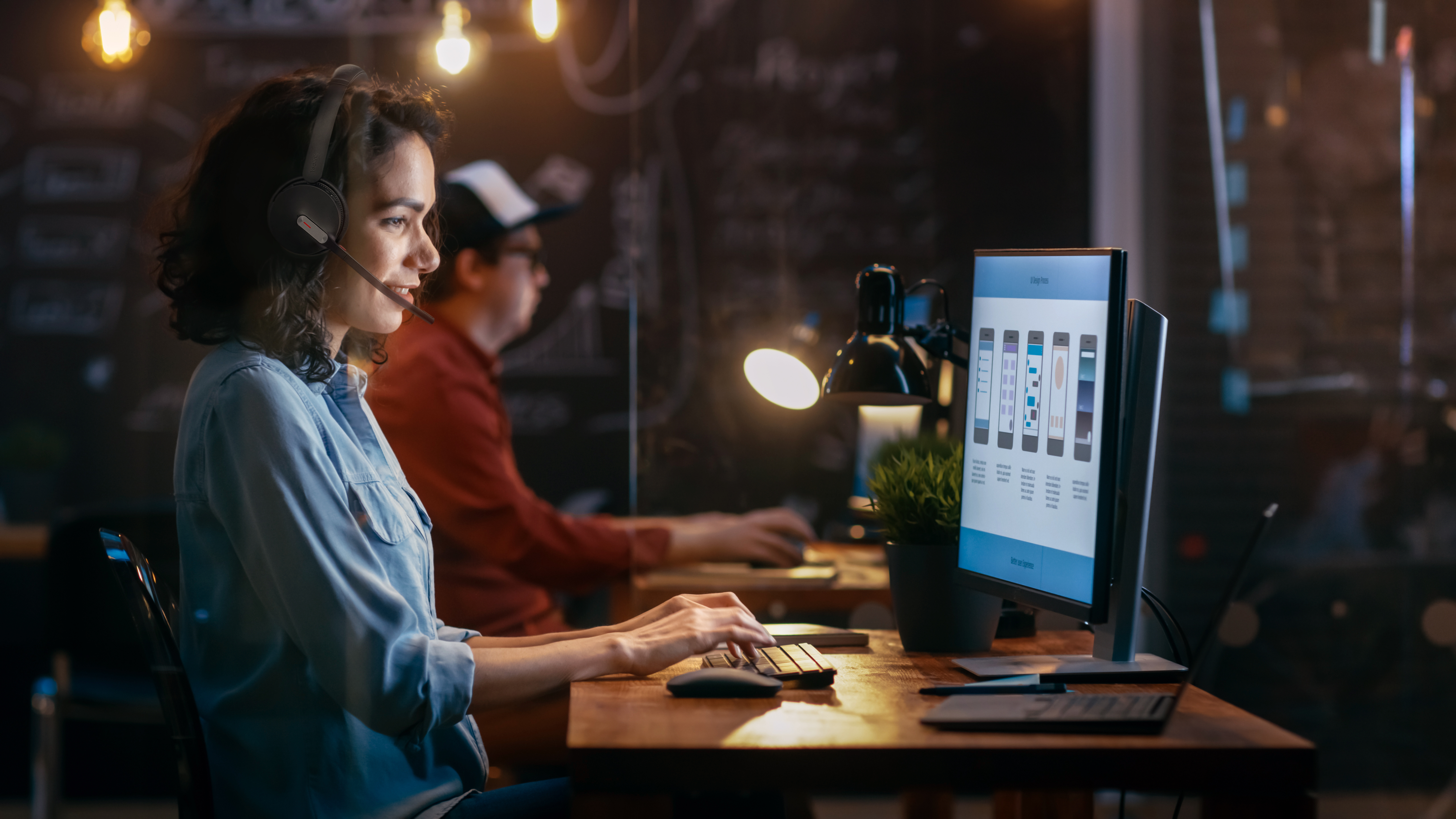 Yealink Video Conferencing Camera USB 4K with PTZ,  Digtal Zooom & Auto Framing UVC30 for Small Rooms