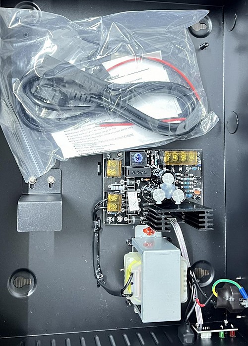 Zudsec Power Supply+UPS 12v5A ZDAP-CPB