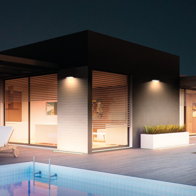 GBC DOGI STONEWALL XL Solar LED Wall Light with PIR