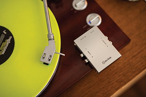 AV:Link STP2 Pre-amplifier for Turntables 128.513UK