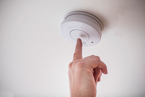 Mercury SD102P Smoke Detector with Hush 350.126UK