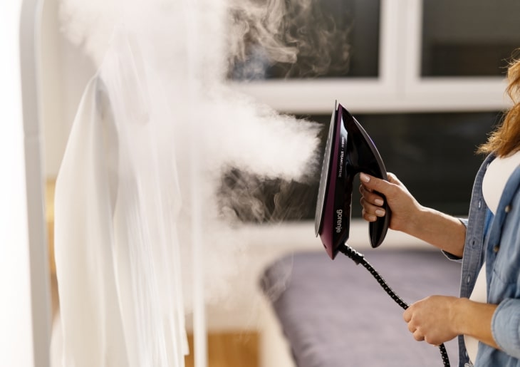 Gorenje Iron Steam Generator 3000W 8 BAR 1.5L Water Tank 160g/m SGD3000BKV