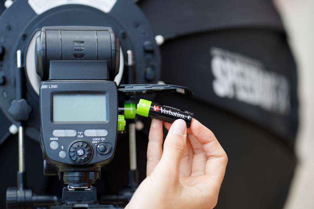 Verbatim Rechargeable AA 2500mAh Batteries (4pcs)