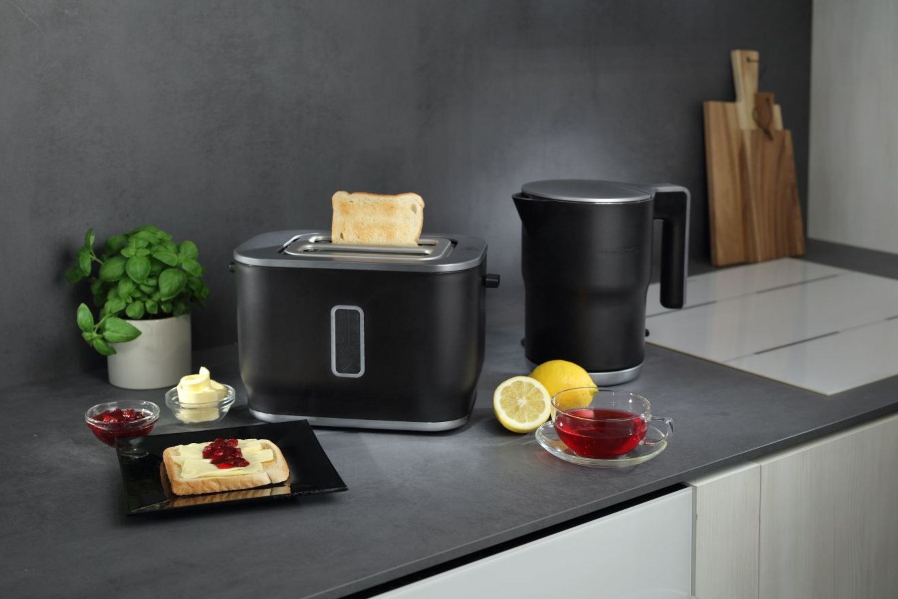 Gorenje Kitchen Toaster 800W 2 Slots 6 Heating Levels T800ORAB Black