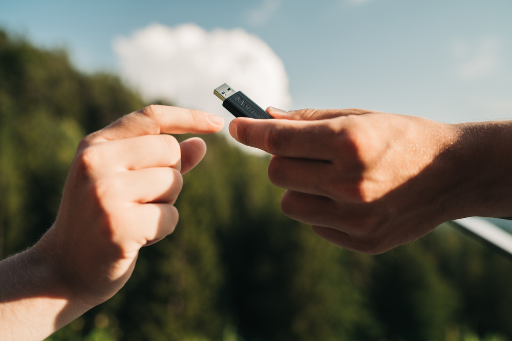 Verbatim USB Drive 3.2 Pinstripe 64GB Black