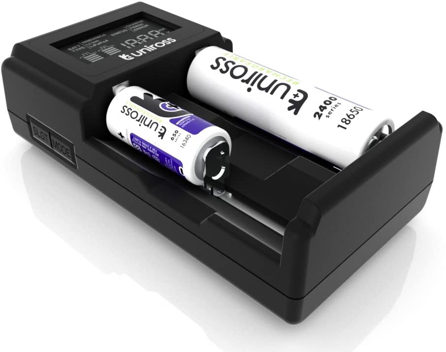 Uniross UCX004 Advanced Fast Smart Charger for 24 types of NiMH and Lithium Batteries