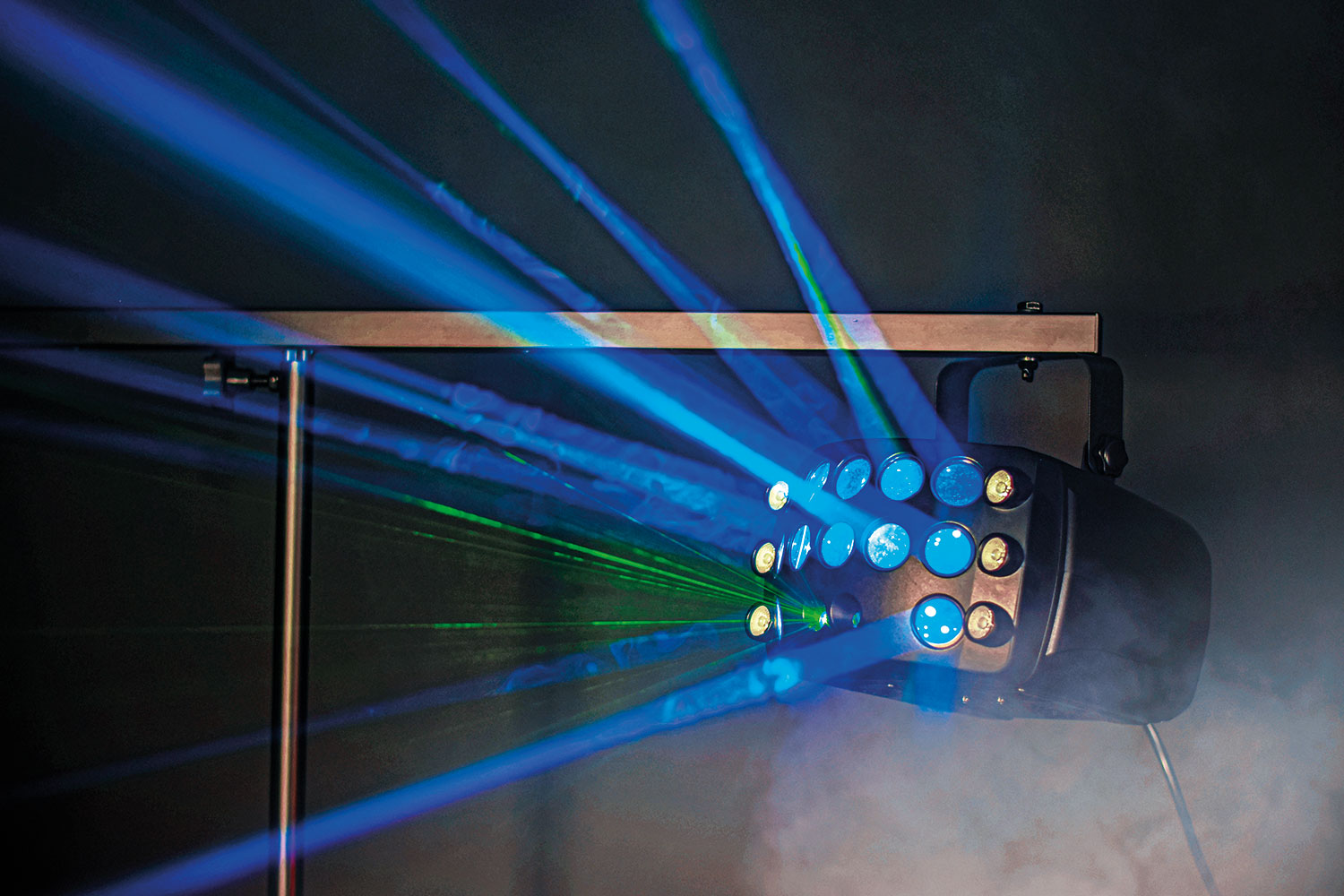 QTXlight Butterfly Effect 3-in-1 LED & Laser Effect Light 151.744UK