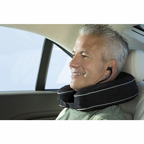 HoMedics TA-NMSQ220BK Memory Foam Neck Pillow & Massager