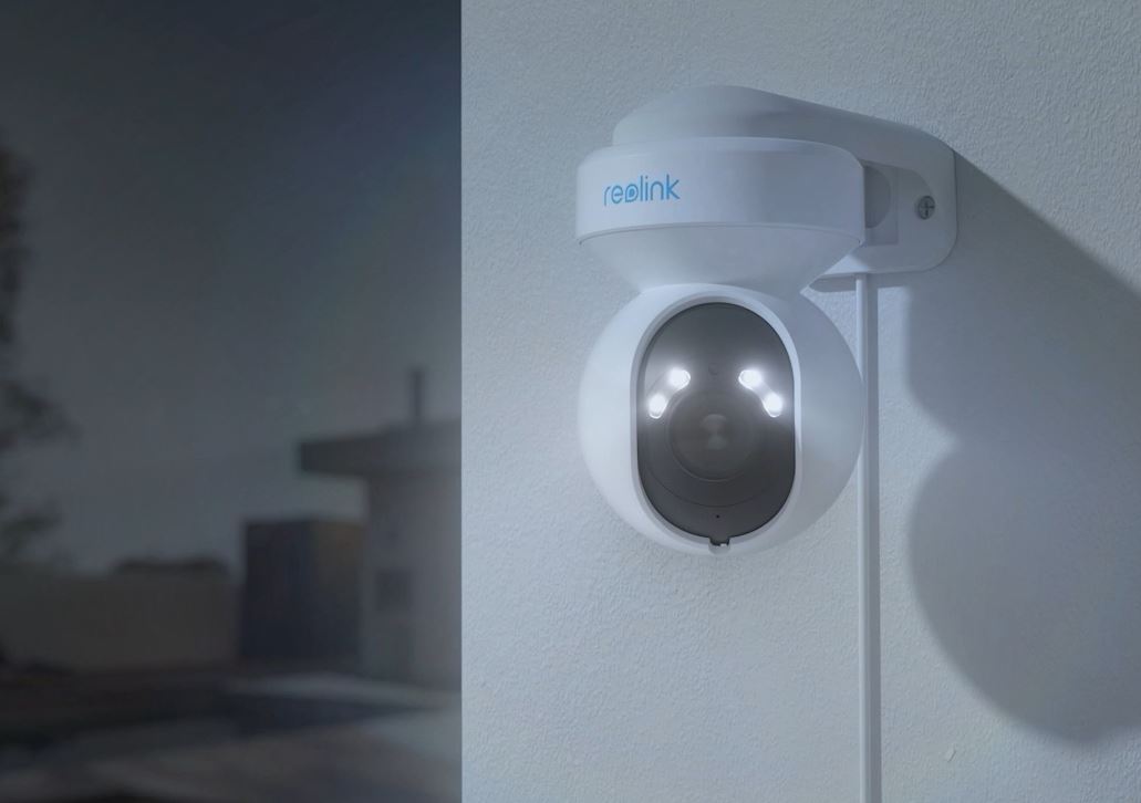 Reolink WIFI Outdoor PTZ Camera 4K 3x Optical Zoom E1 Outdoor Pro (E560)