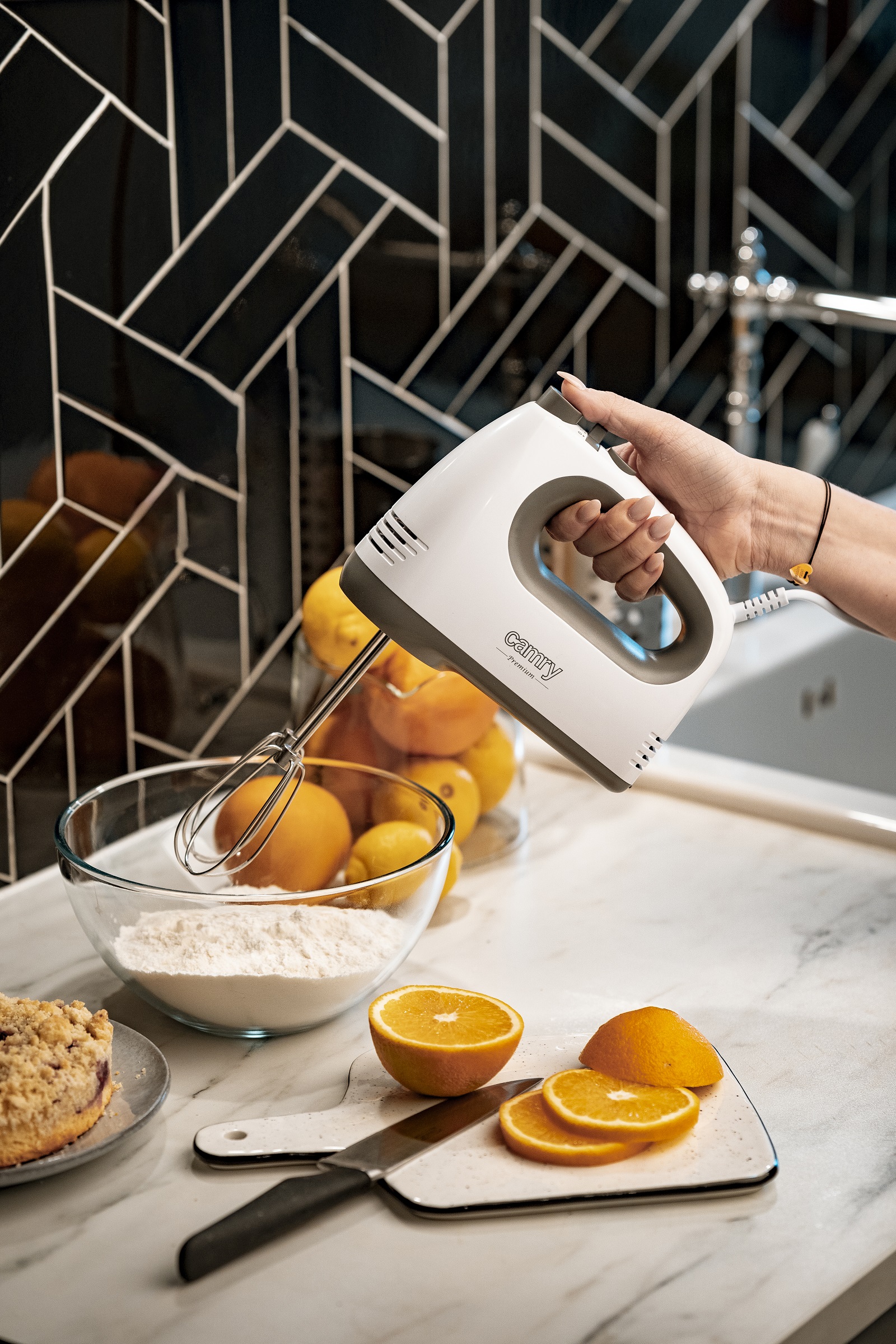 Camry CR4220w Hand mixer 750W White