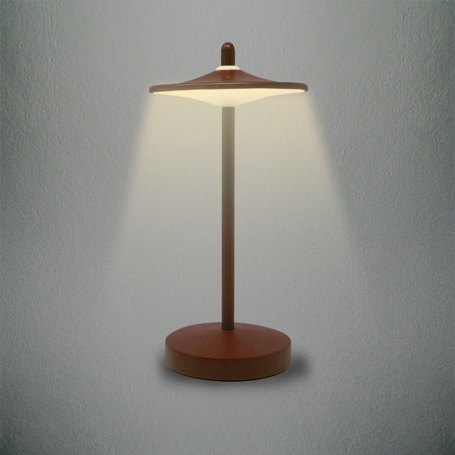 KELU SAKE USB-C Rechargeable IP44 Aluminium Lamp 130LM Corten