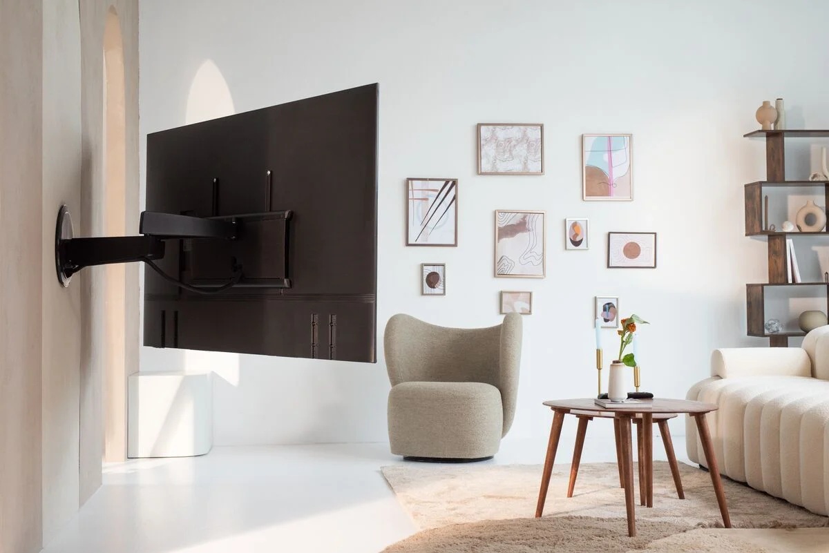 Vogels SIGNATURE TVM7655 OLED TV Wall Mount 60x40 Turn 4 arms 35kg 72cm