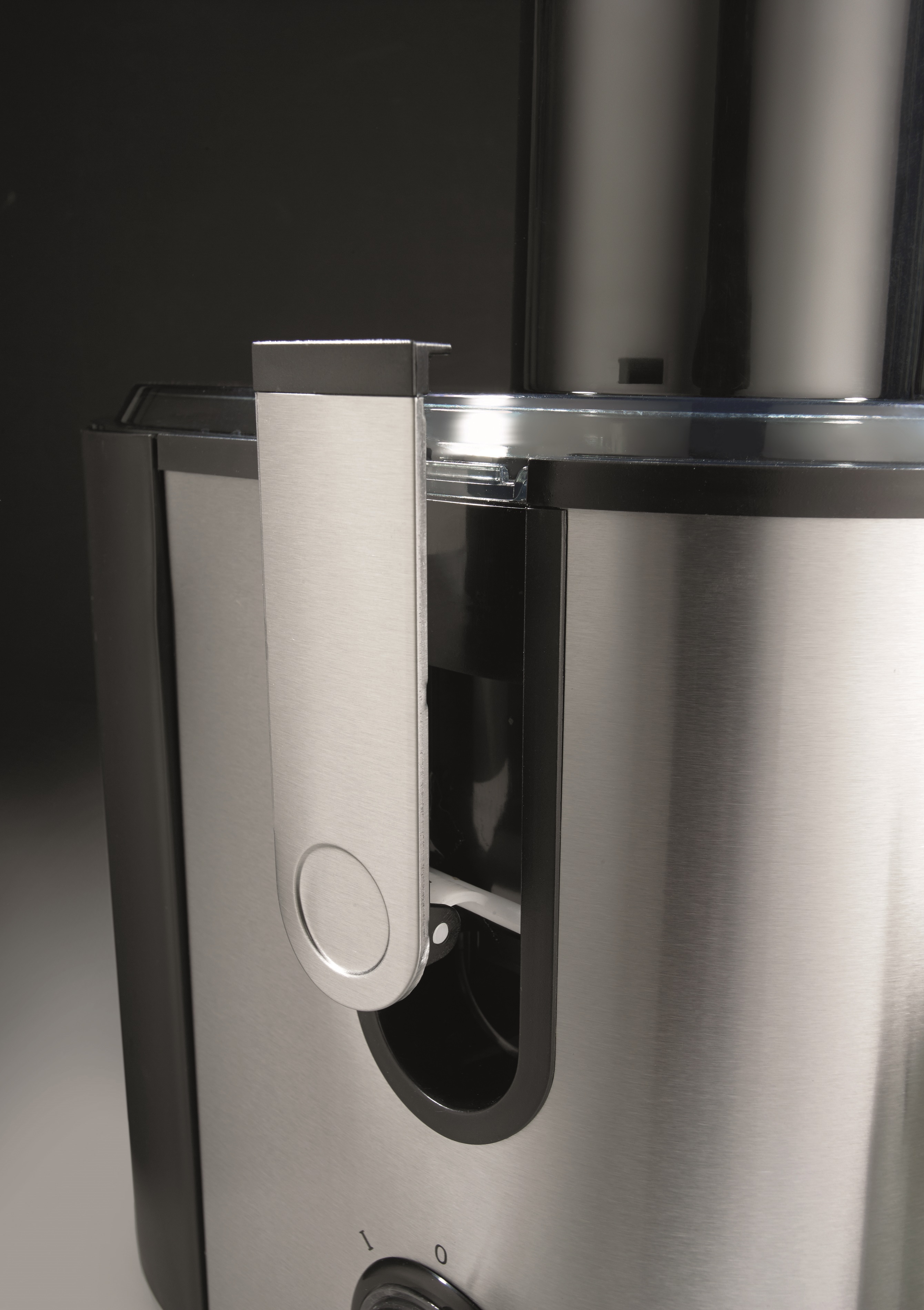 Gorenje Kitchen Juicer 900W 1.5L Pulp Container XXL Tube JC900E Inox/Black