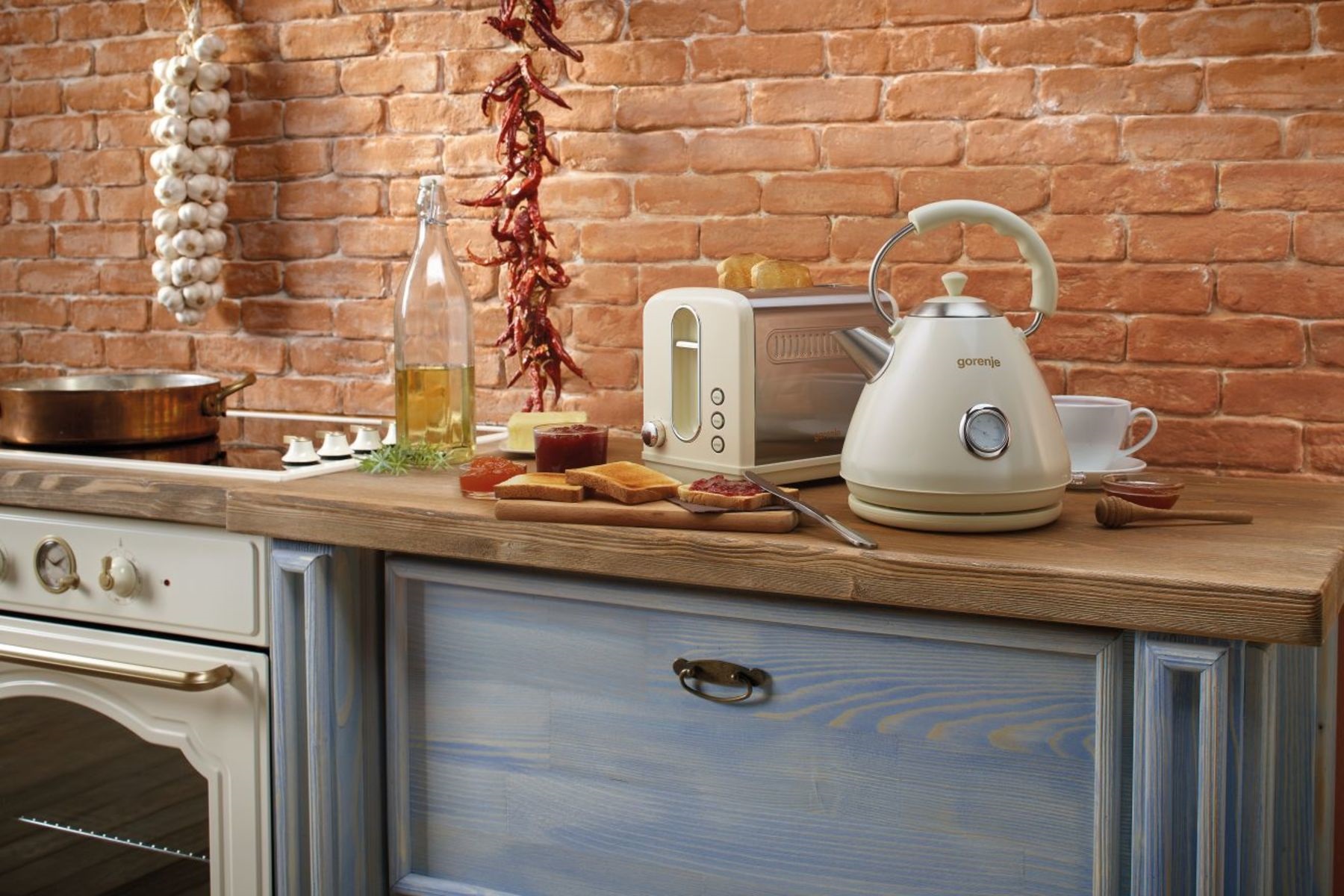 Gorenje Kitchen Toaster 850W 2 Slots 6 Heating Levels T1100CLI Ivory Metal