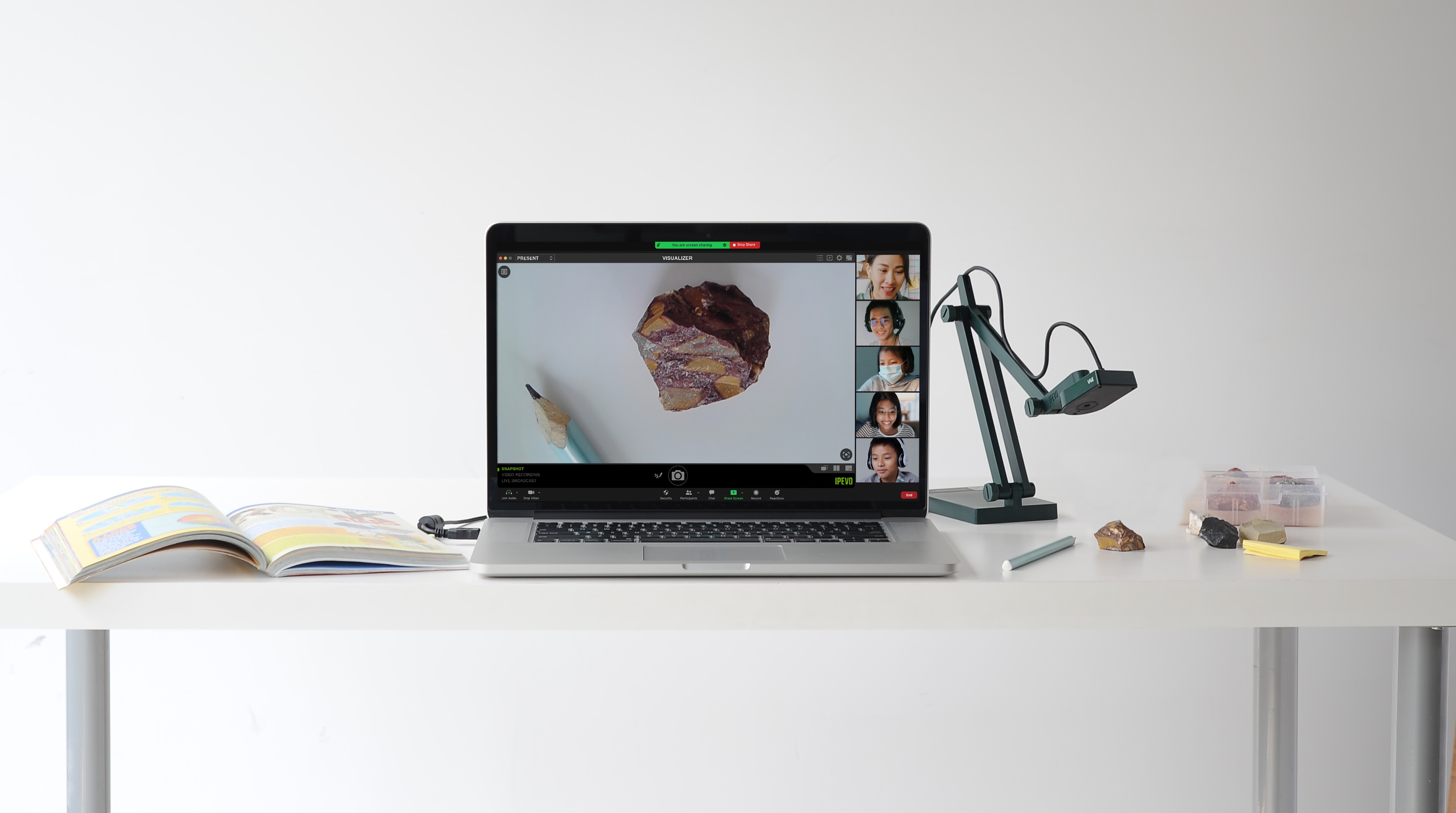 IPEVO V4K Ultra HD 8MP USB Document Camera Visualiser