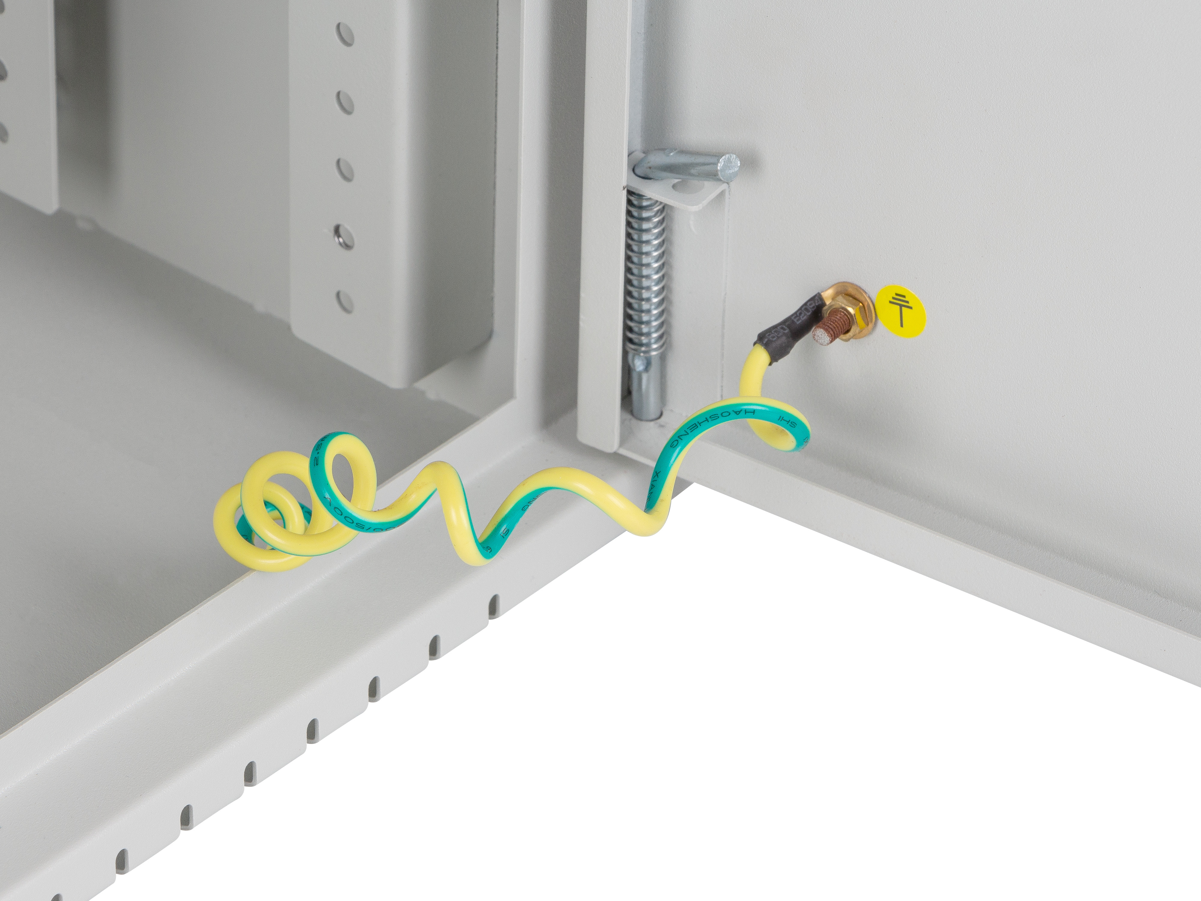 Lanberg Wall Rack 19'' Low Profile 6U+3U Assembled White Z34160